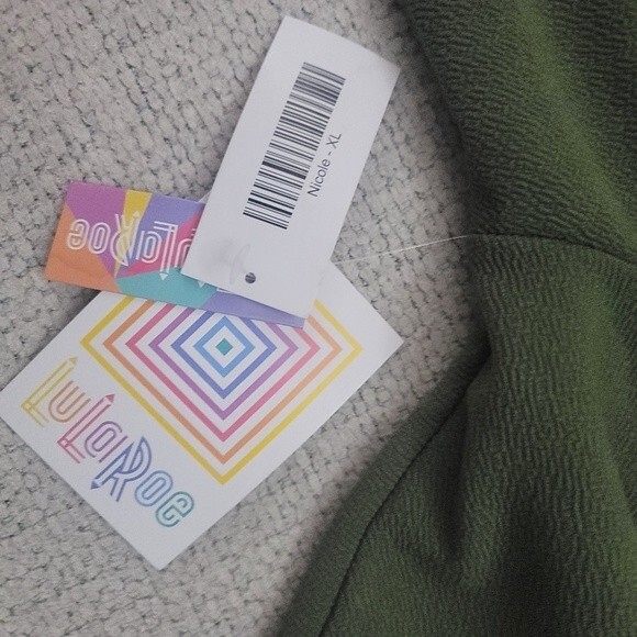 LulaRoe Nicole Colorblock ShortSleeve Midi Dress with Pockets Womens Size XL NWT - Picture 8 of 12